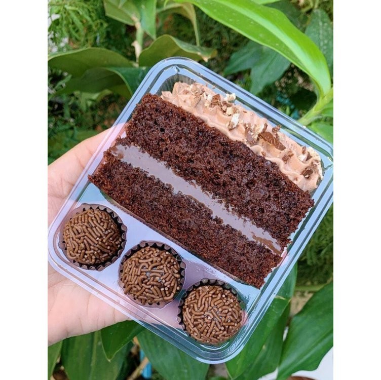 Embalagem Delícias de Festa para Fatia de Torta/Bolo e 3 Docinhos
